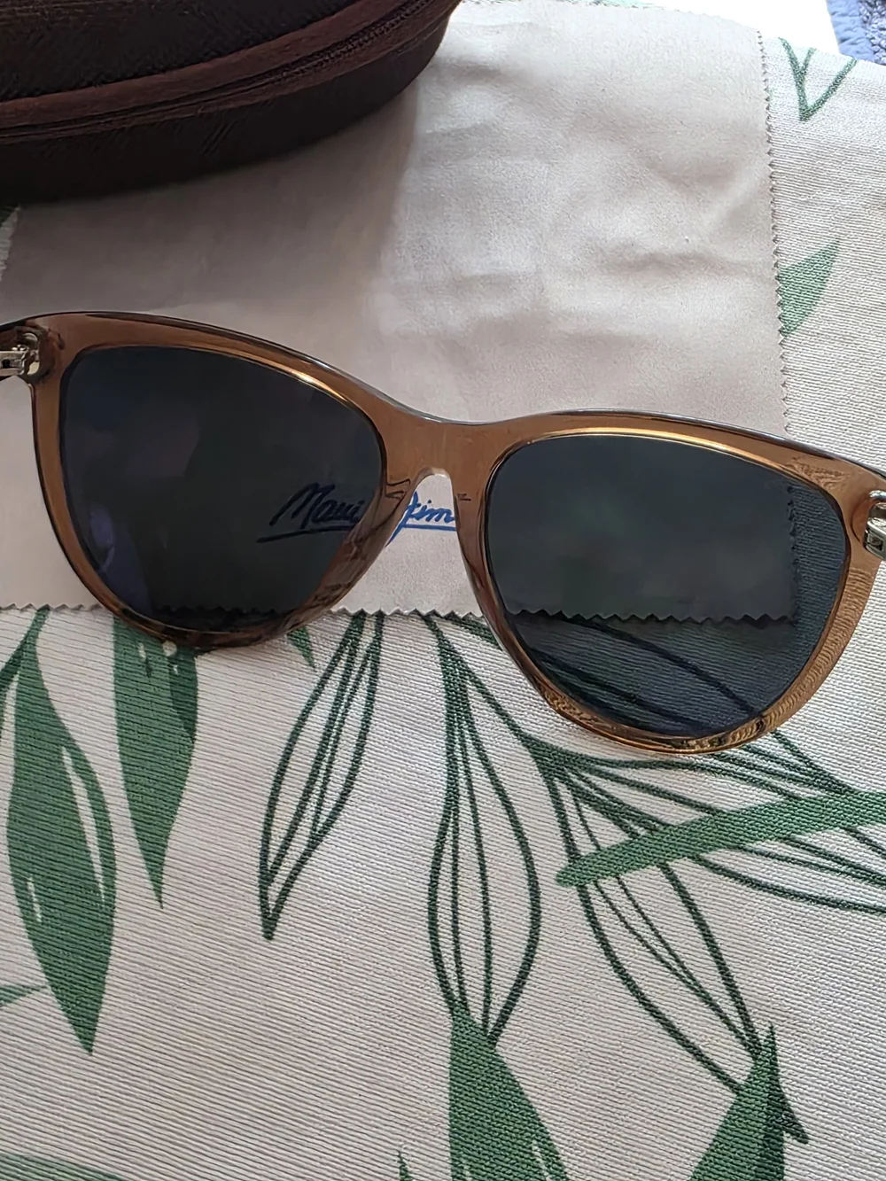 Maui Jim Glory Glory 56-17-145 Authentic Maui Jim Glory Glory New